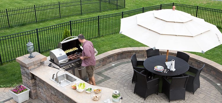 designing a functional outdoor kitchen layout